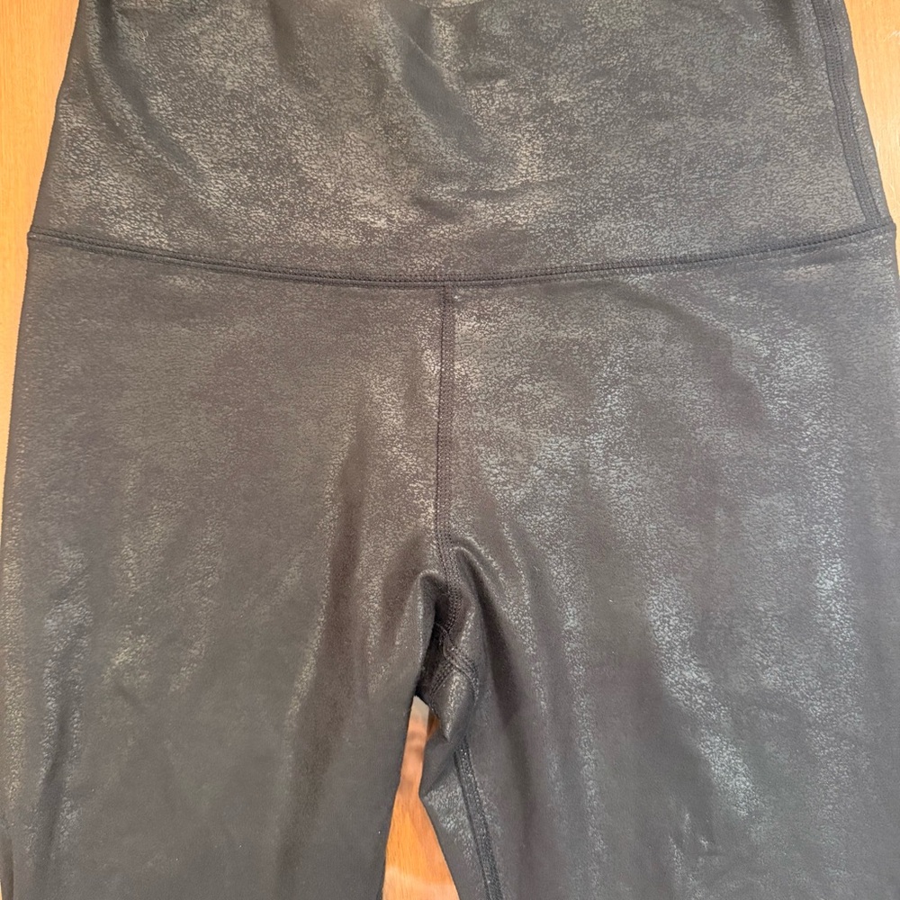 Aerie Offline shimmer black faux leather leggings